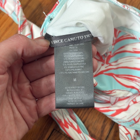 Vince Camuto Delle Palme Wrap Bikini top Swimsuit size M NWOT - Picture 3 of 4